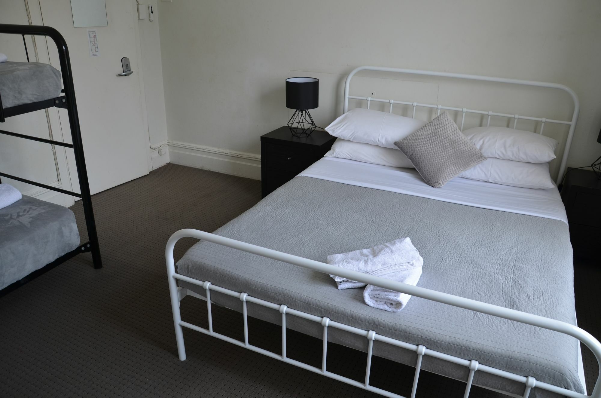 Sandy Bottoms Guesthouse Manly Екстер'єр фото